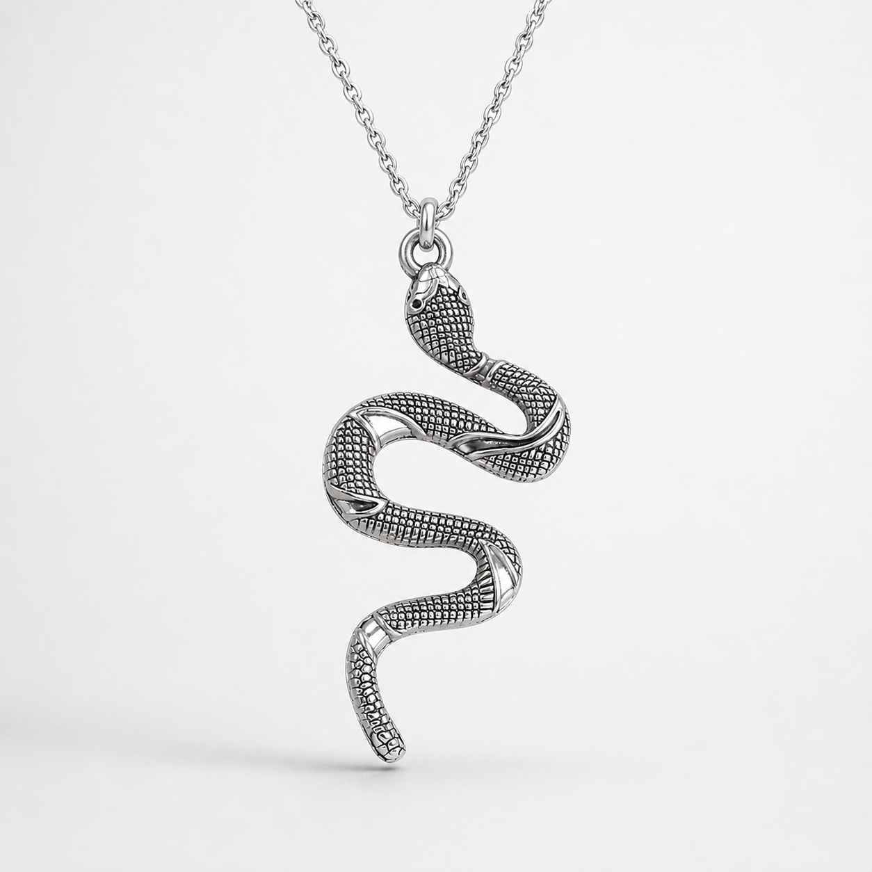 Collier Pendentif Serpent